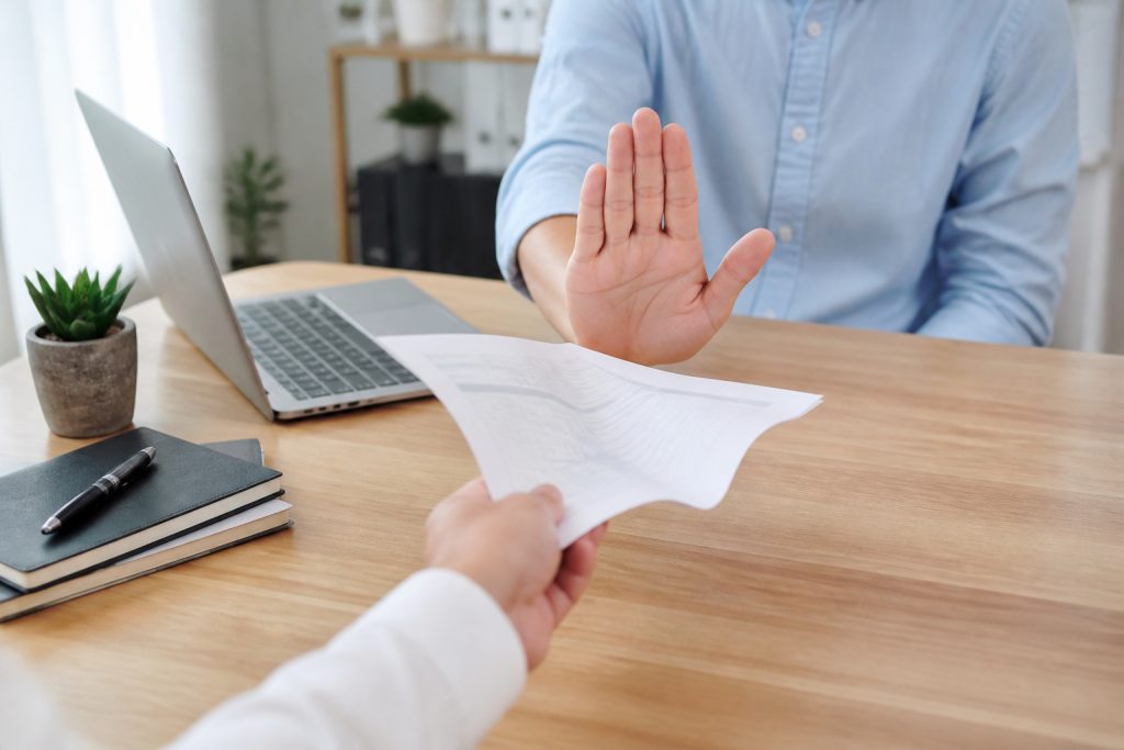 Refus dun contrat
